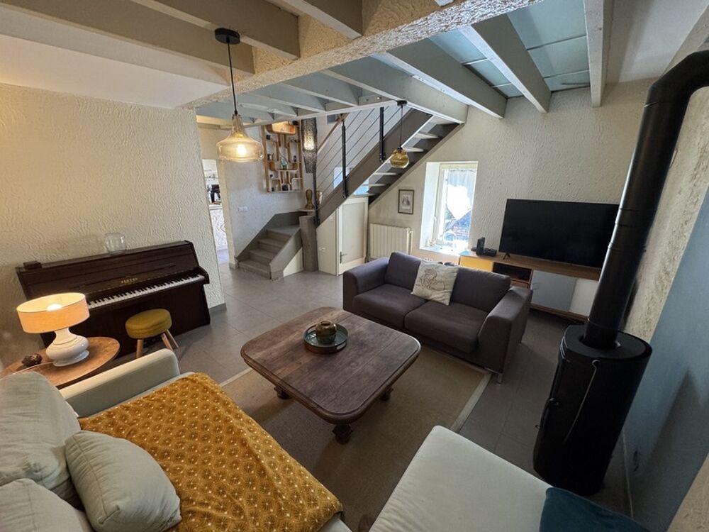 Appartement en duplex avec grande terrasse à vendre 5 pièces MEYZIEU (69)