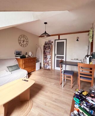  Appartement à louer 2 pièces 26 m²