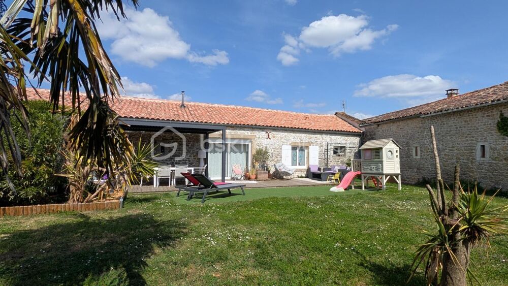 ? Maison COUP DE COEUR en PIERRE, RÉNOVÉE  ESPRIT VACANCES  PROCHE ROYAN / ROCHEFORT ?