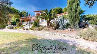  Villa � vendre 6 pi�ces 220 m�