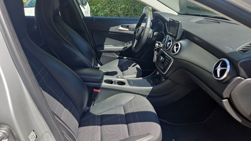 Classe GLA 220 d 190 4Matic 7G-DCT Business Executive 2014 occasion 95160 Montmorency