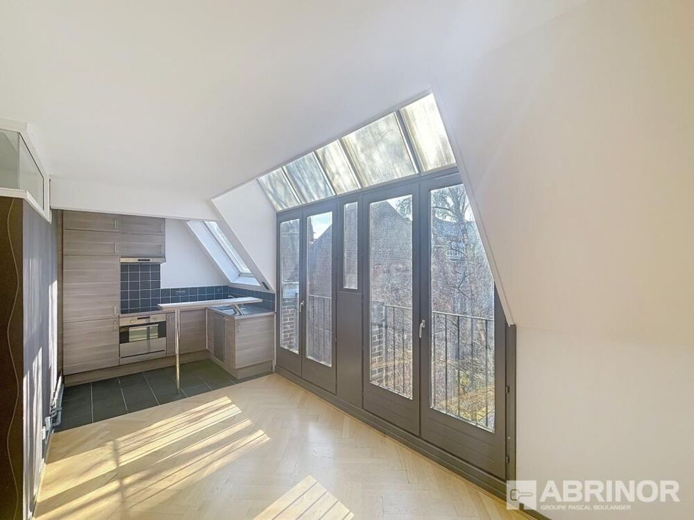 Vente Appartement Vieux Lille Magnifique appartement de 76 m² - dernier étage Lille
