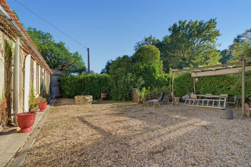 à vendre  Propriété/château Cambes (33880)