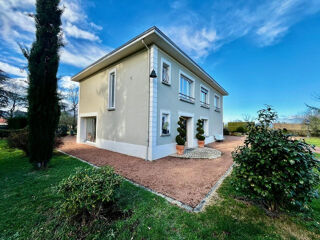  Maison à vendre 7 pièces 264 m²