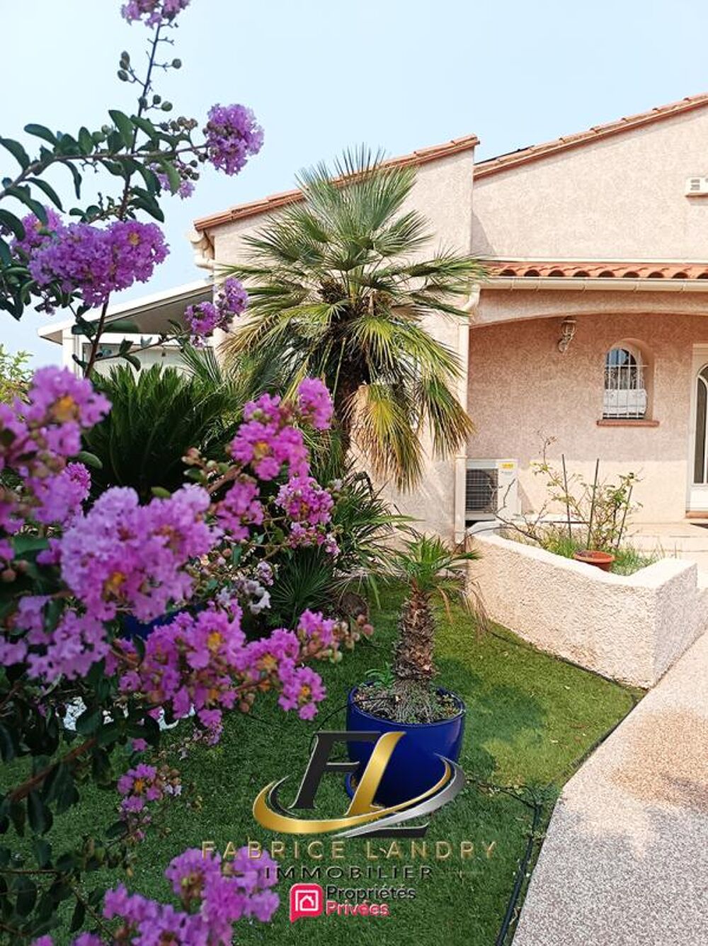 Villa 4 faces de 135 m2 sur terrain piscinable de 680 m²