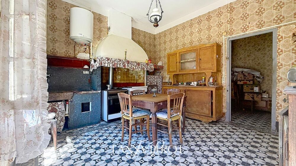 Vente Maison Saint-Cyprien - Maison à rénover sur beau terrain avec de multiples possibilités Saint cyprien