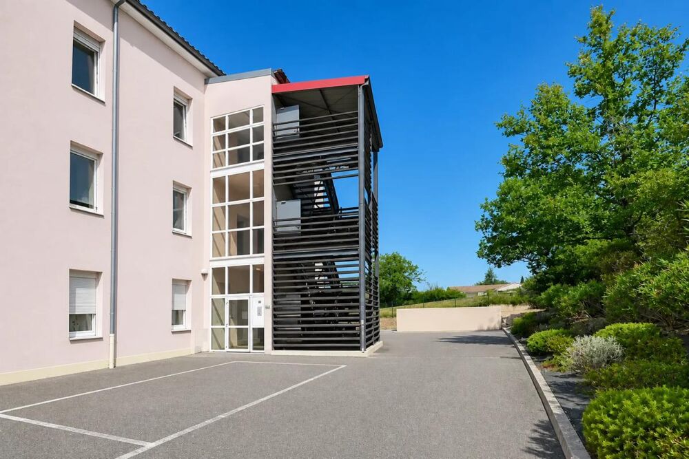 Appartement de 5 pièces de 98 m² à Ruoms