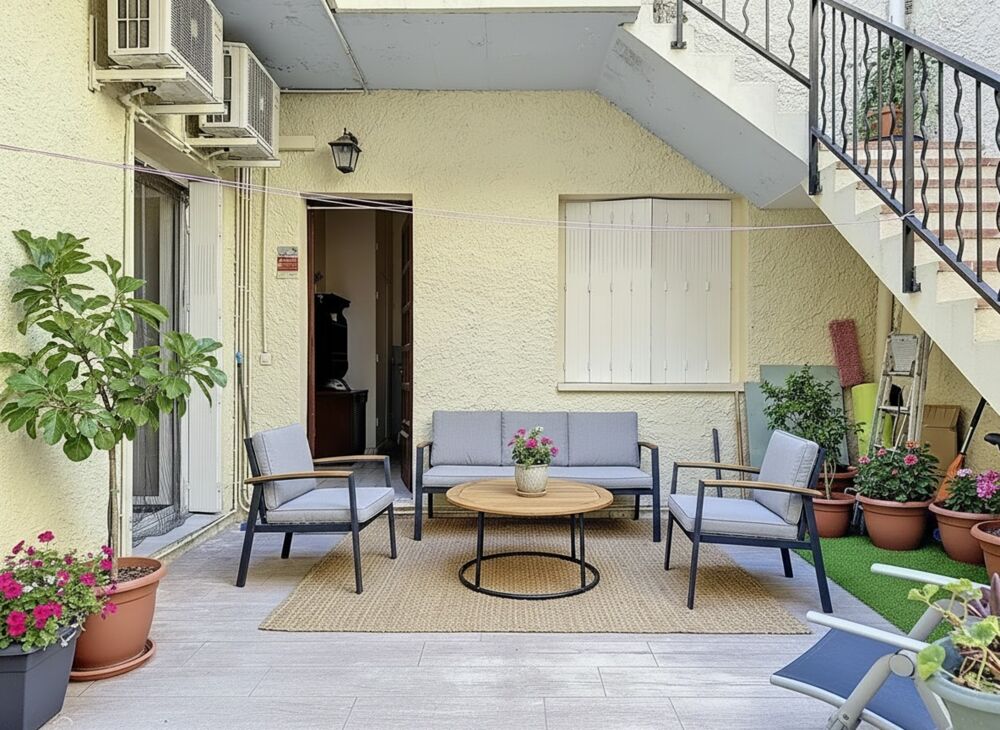 Appartement 87 m² avec terrasse et cave  Beaucaire, secteur Les Fontêtes