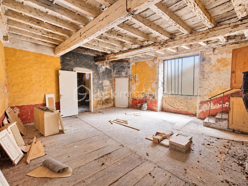Vente Appartement Appartement à rénover - Centre ville de Riom Riom