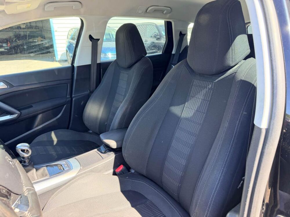 308 SW 1.2 Turbo 130ch Allure S&S 2016 occasion 84700 Sorgues