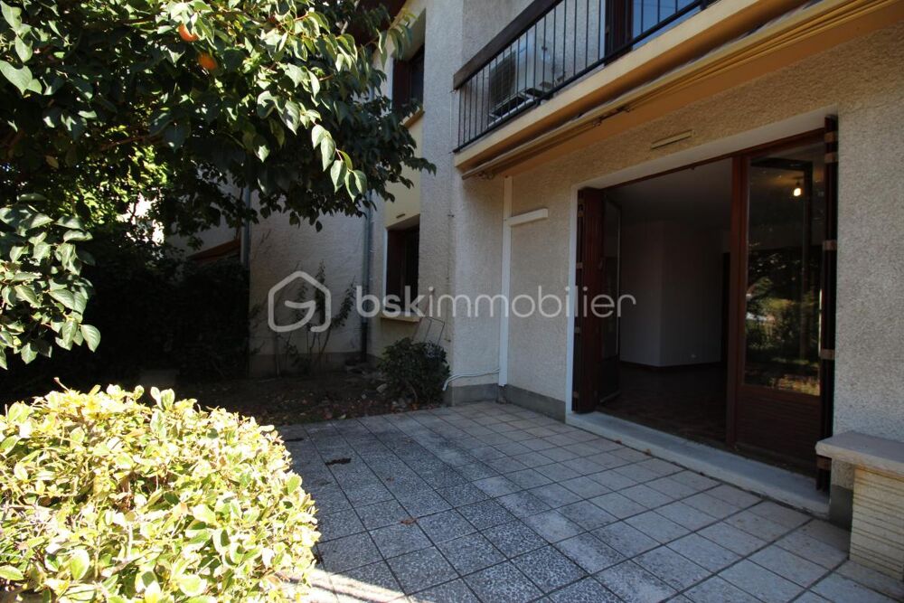 Vente Maison Maison familiale avec jardin privatif, terrasses et garage Poisat
