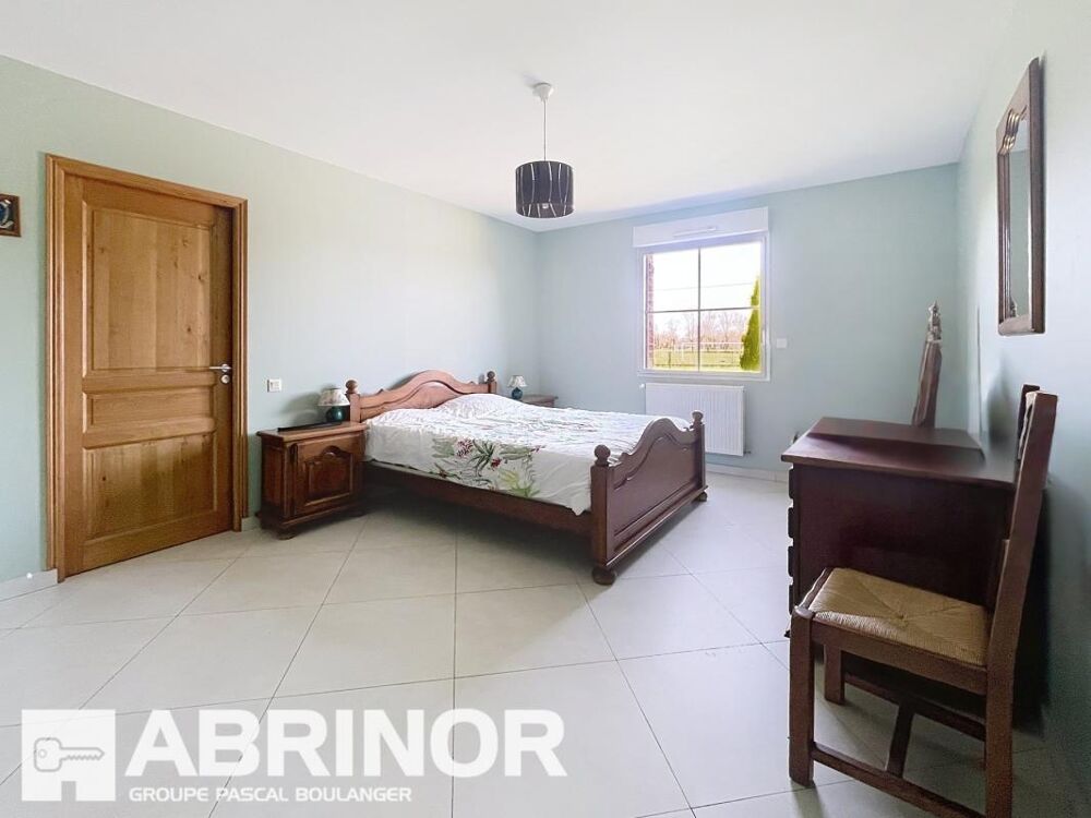 � vendre  Villa Gondecourt (59147)