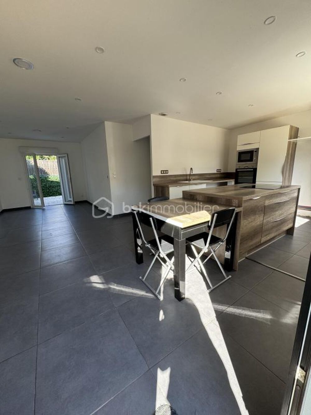 Vente Villa 34500 BEZIERS CROUZETTE - VILLA PLAIN PIED 66M2 - 2 FACES - RÉNOVÉE - TERRASSE AVANT - JARDINET ARRIÈRE Beziers
