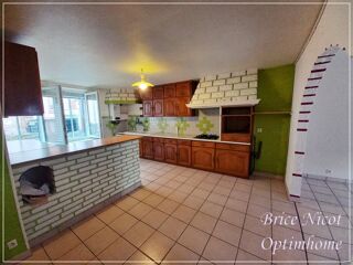  Maison  vendre 10 pices 210 m