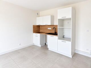  Appartement à louer 4 pièces 80 m² Le pontet