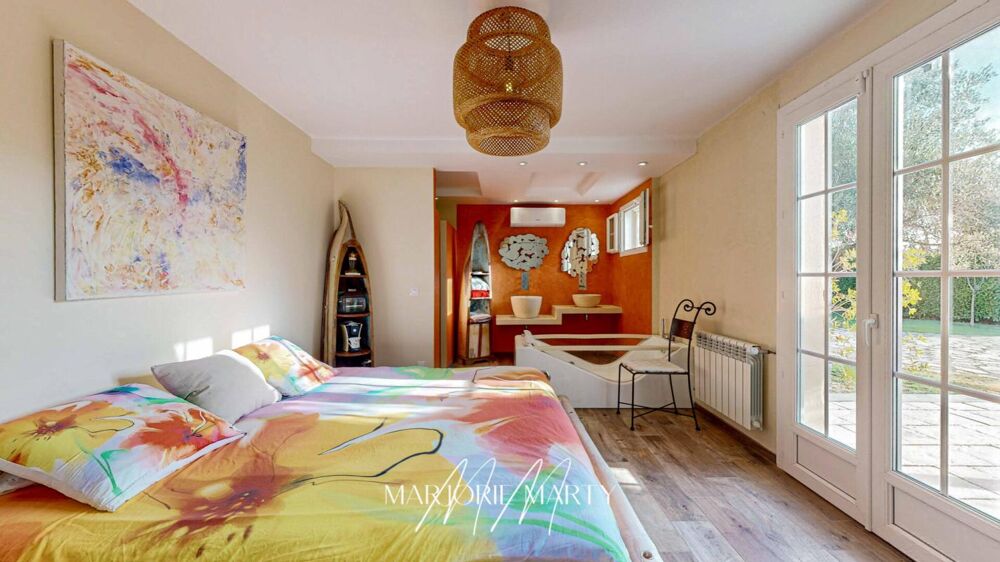 à vendre  Villa Narbonne (11100)
