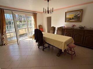  Maison à vendre 10 pièces 221 m²