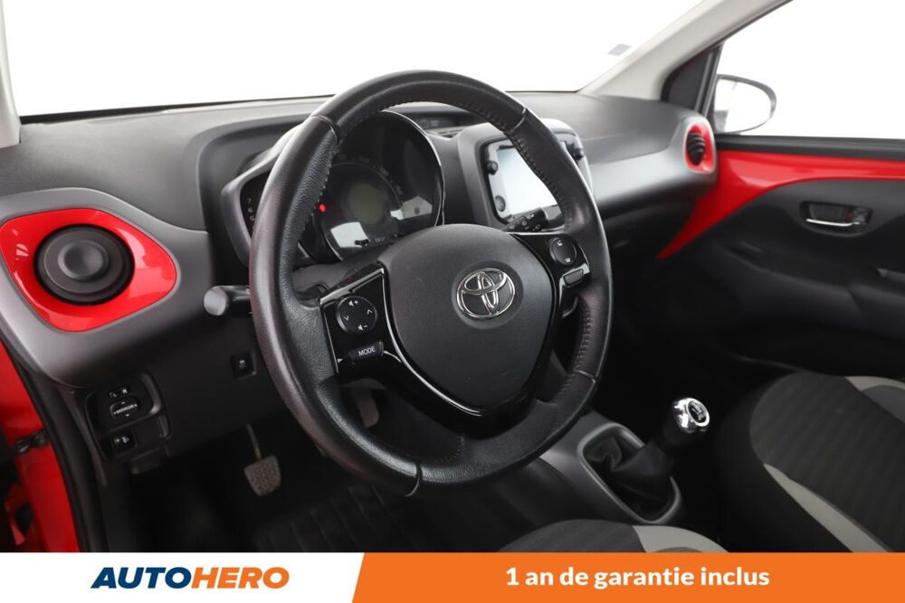 Aygo 1.0 VVT-i X-Play 5P 72 ch 2019 occasion 92130 Issy-les-Moulineaux