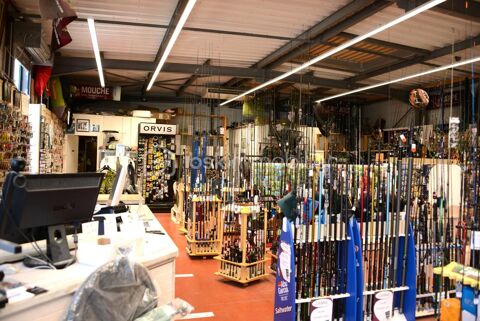   A VENDRE FOND DE COMMERCE AUBENAS 150M2 