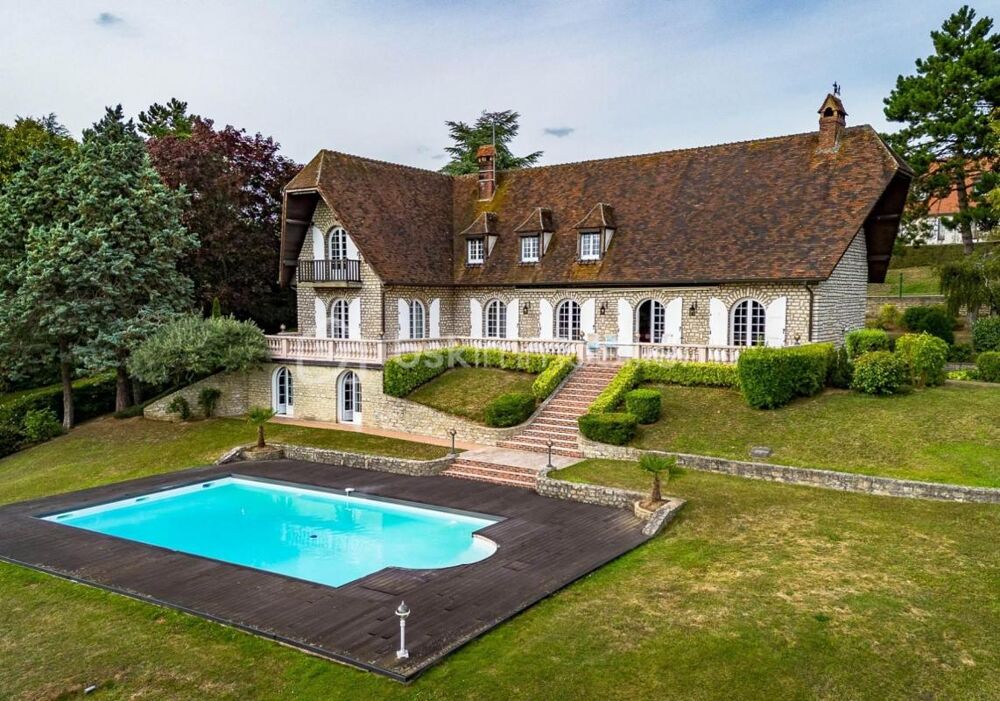  vendre  Proprit/chteau Le Mont-Saint-Adrien (60650)