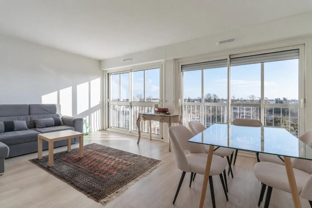 Appartement 3 pièces avec cave et parking à Bois d'Arcy