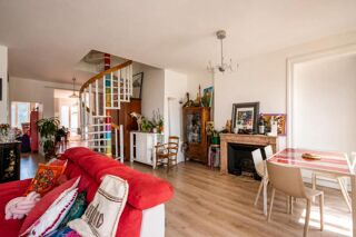  Duplex/triplex à vendre 7 pièces 174 m²