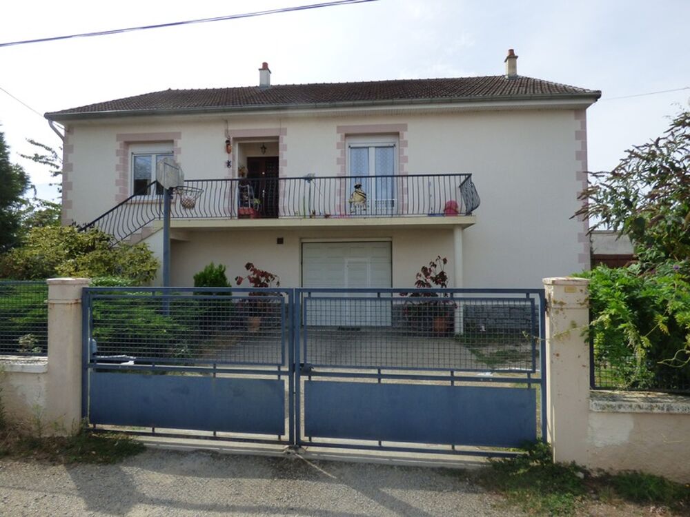 Grande villa Yzeure centre