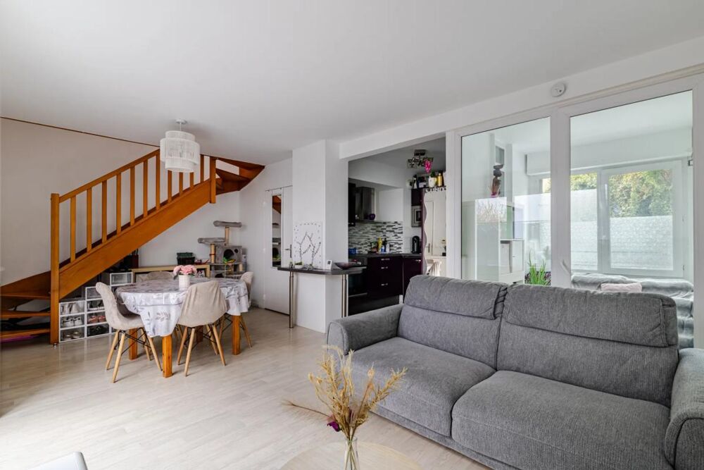 Vente Maison Maison de ville de 3 pièces de 65 m² à Stains Stains