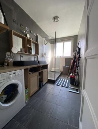  Appartement � louer 3 pi�ces 86 m�