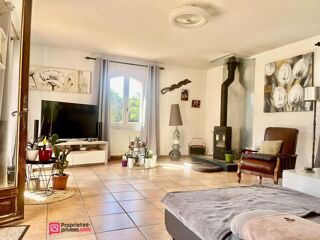  Villa � vendre 7 pi�ces 220 m�