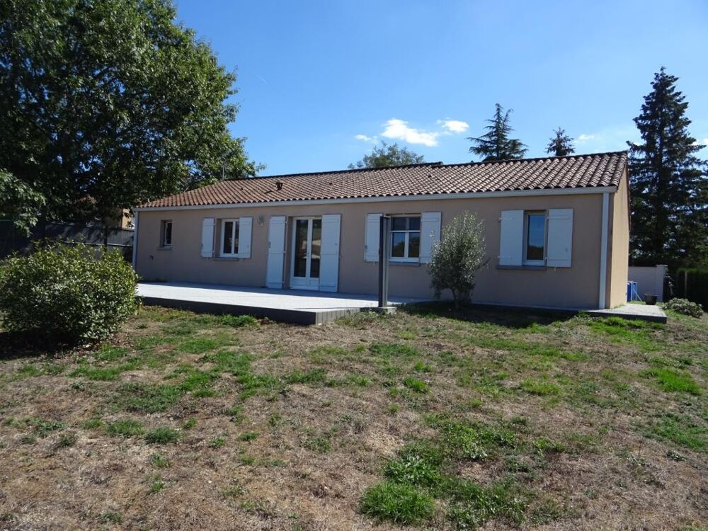 Vente Maison A SAINT JUNIEN PROCHE DU CENTRE VILLE BELLE MAISON DE PLAIN PIED 96 M² HABITABLES SUR UN TERRAIN DE 1502 M² PLAT Saint junien