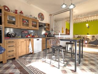  Maison  vendre 7 pices 196 m