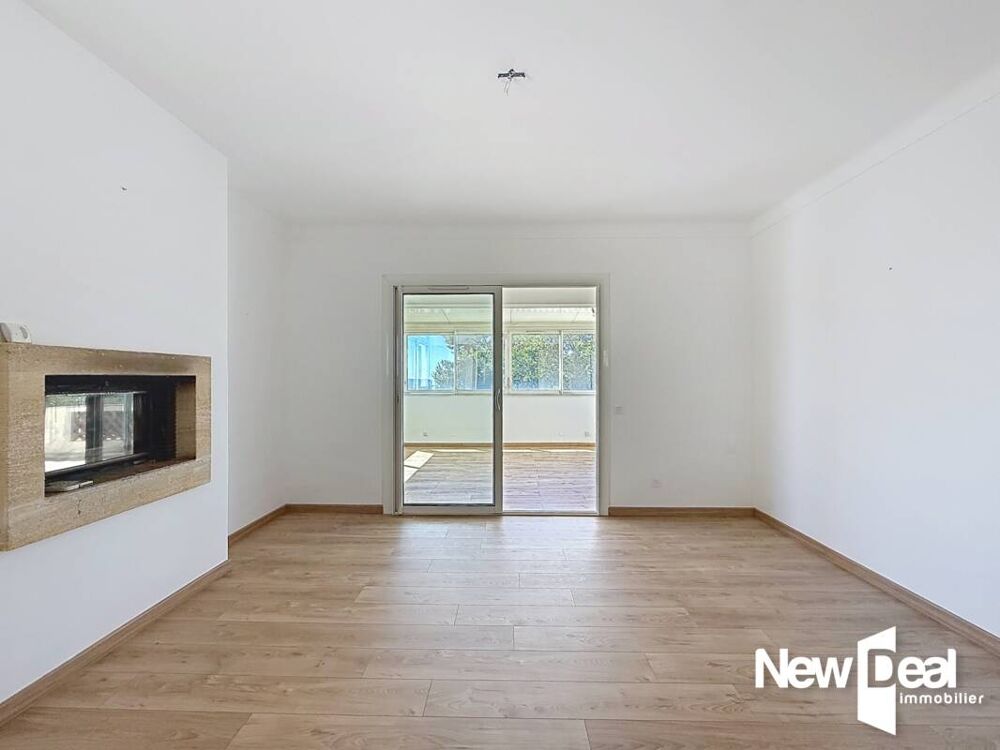 Villa rénovée à Seillans (83440)  499 000 €
