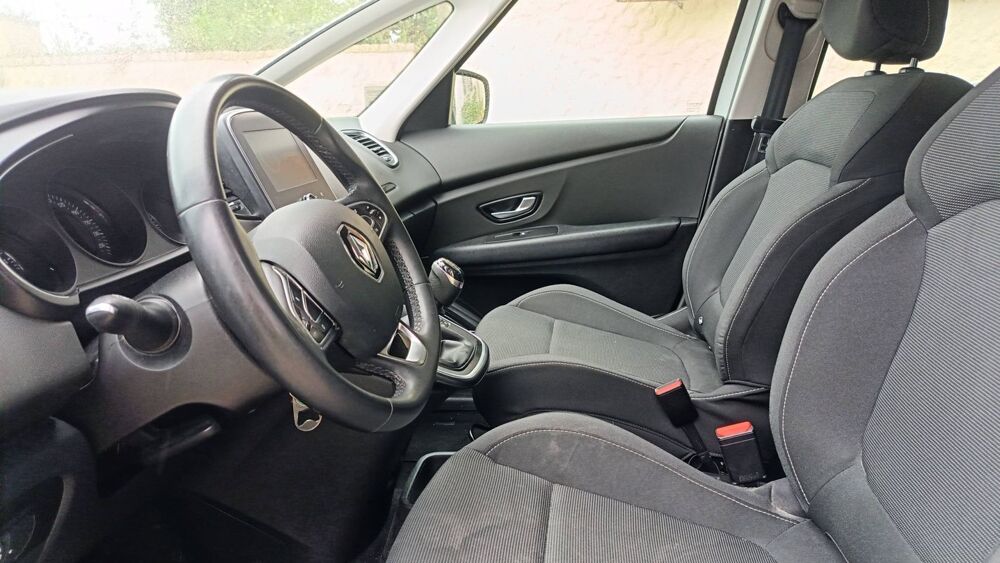 Sc&eacute;nic 1.7 Blue dCi 120 Life 2019 occasion 49000 Angers