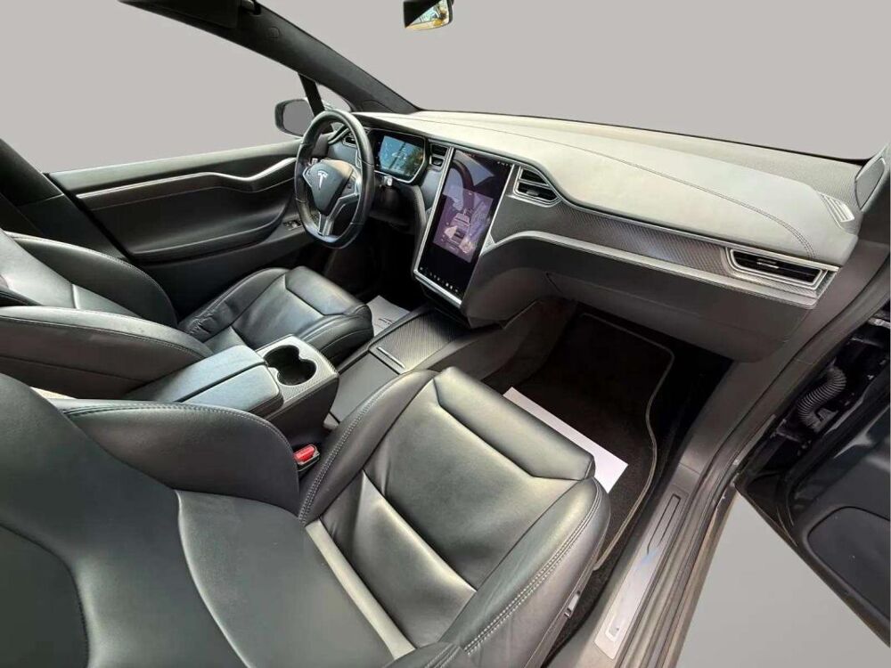 Model X Dual 525ch SUV 75 kWh • 7 Places 2018 occasion 33600 Pessac