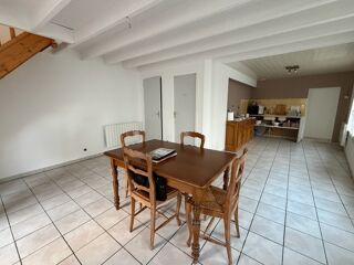  Maison à louer 3 pièces 81 m²