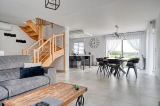  Maison � vendre 6 pi�ces 132 m�