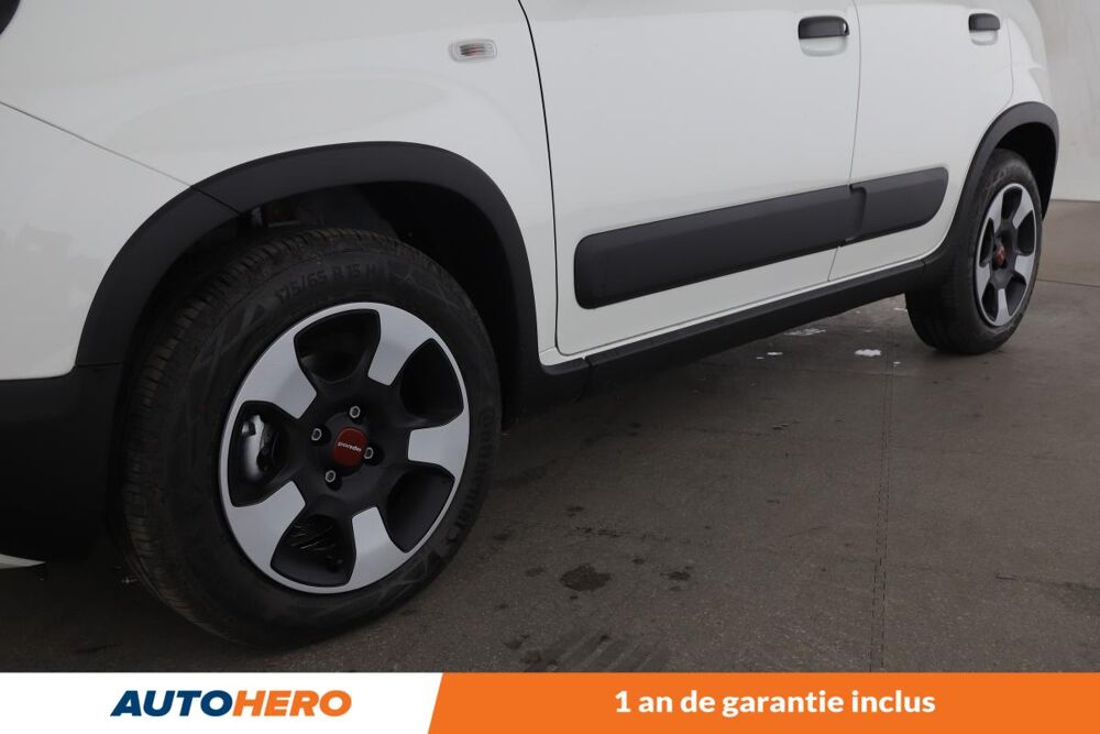 Panda 1.0 Hybride BSG Cross 70 ch 2023 occasion 92130 Issy-les-Moulineaux