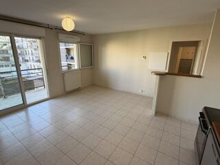  Appartement � louer 3 pi�ces 53 m�