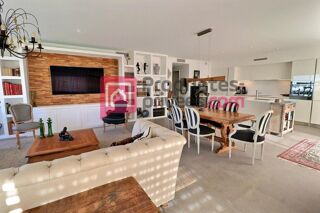  Appartement  vendre 4 pices 130 m