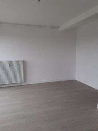  Appartement à louer 1 pièce 28 m²