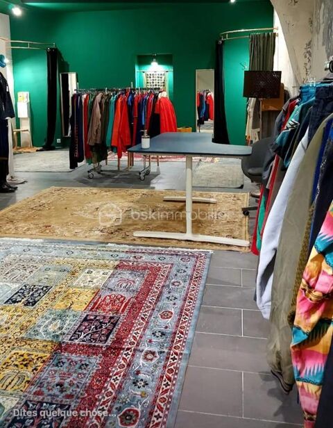   Boutique, droit au bail à céder 