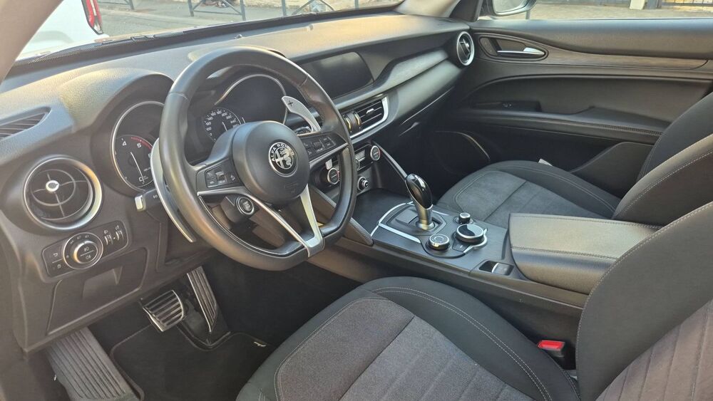 Stelvio 2.2 JTD 150 BVA8 Business 2018 occasion 78310 Maurepas