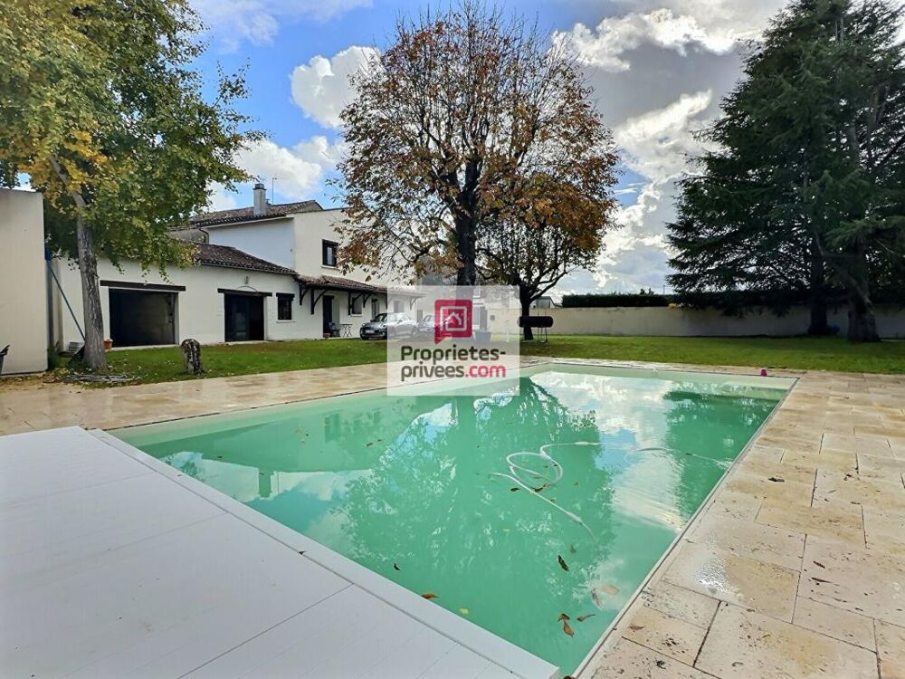 Vente Maison DEPT 33 - IZON - Maison 6 pièces 177 m2 avec jardin paysagé 1498m2 et piscine chauffée Izon