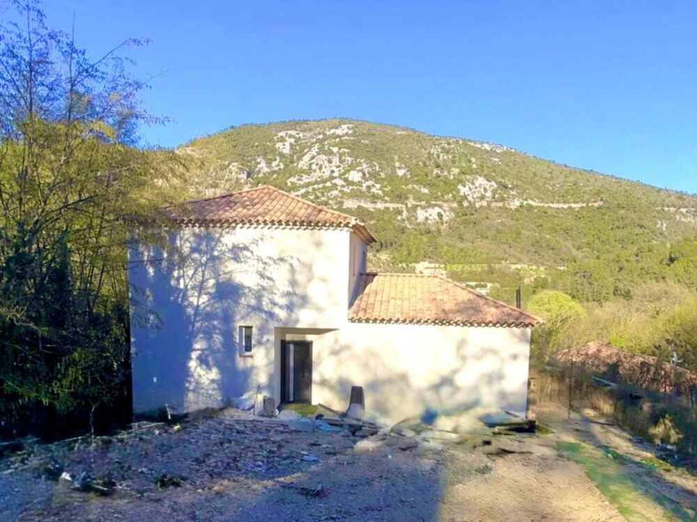 Villa individuelle neuve à terminer, Tourrette Levens 5 pièces 170 m2 sur terrain 1500m2