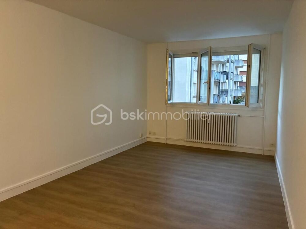 Vente Appartement CHARTRES GARE – STUDIO 23 m² RÉNOVÉ – CALME ABSOLU – SANS TRAVAUX Chartres