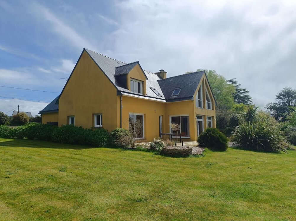 29370 Coray maison lumineuse et moderne, 4 chambres, grand salon séjour 23 mn de Quimper