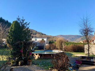  Maison � vendre 7 pi�ces 215 m�