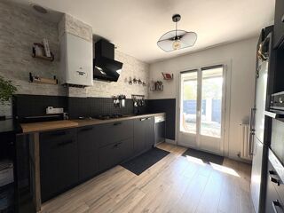 Vente Maison Maison  PRAHECQ  6 pièce(s) 147 m2 Prahecq