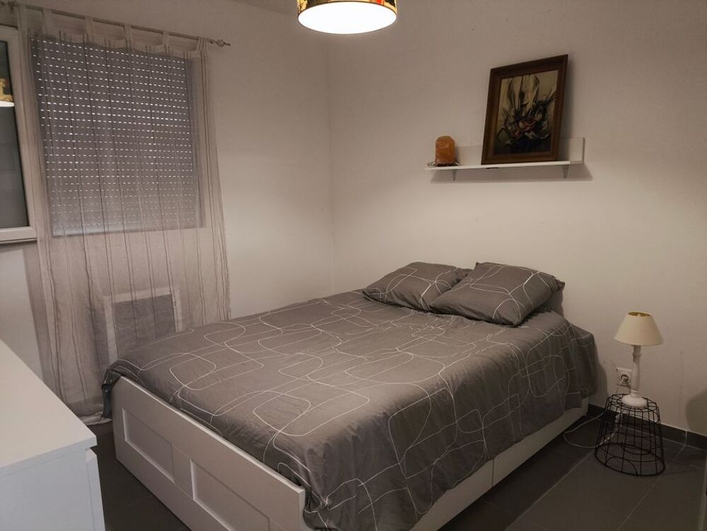 Location Appartement Chambre de 12m2 à louer sur Saint-Chamas Saint chamas